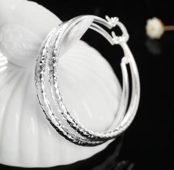 Pendientes de Aro "Efecto Diamante" en Plata